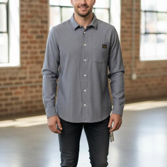 RVCA Mens Shirt Sz M Dayshift Button Down Collared Long Sleeve Stripe $70 NWT - Picture 1 of 5